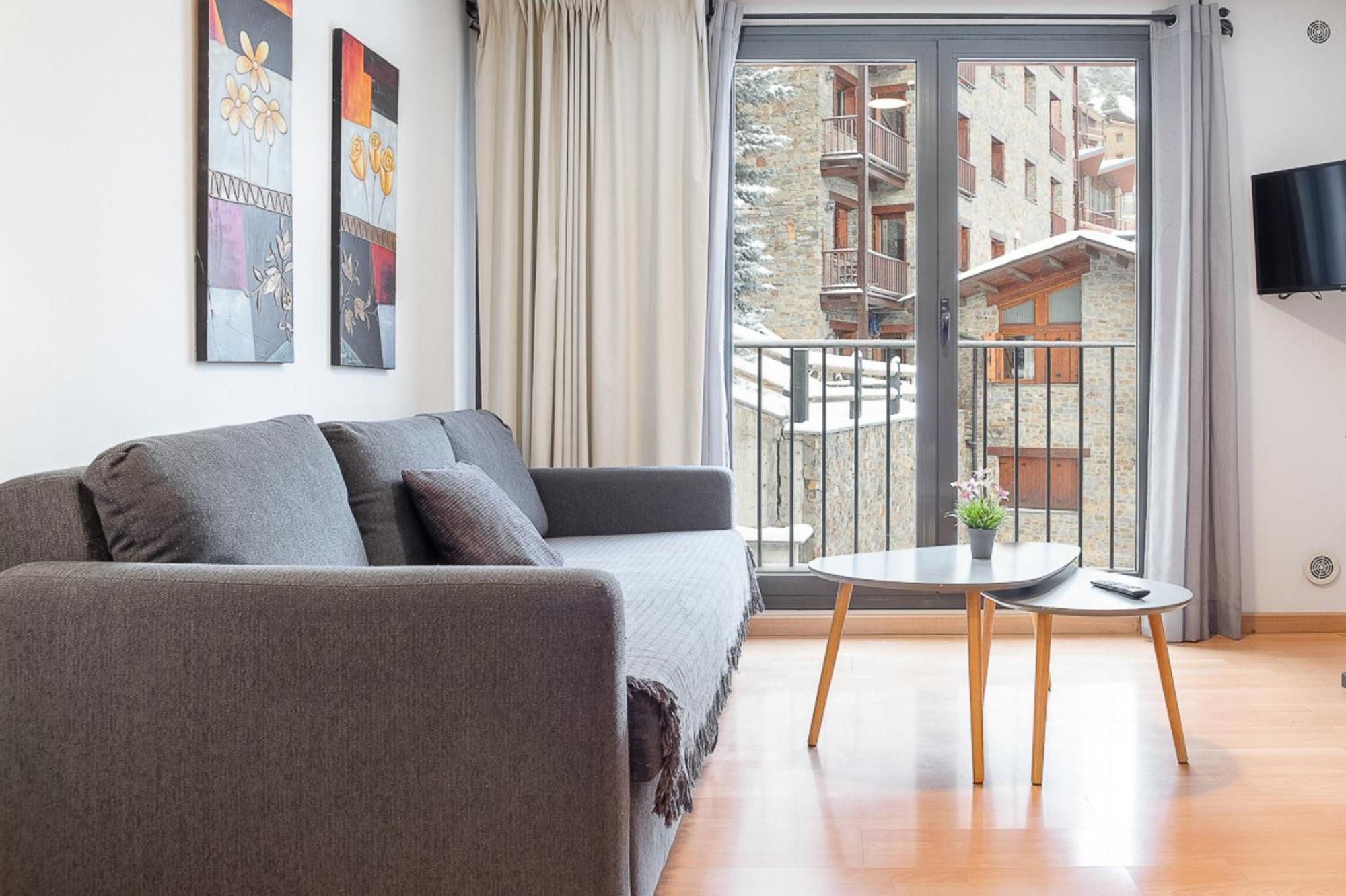 Con Vistas A La Montana, Parking Y Wifi Apartment *